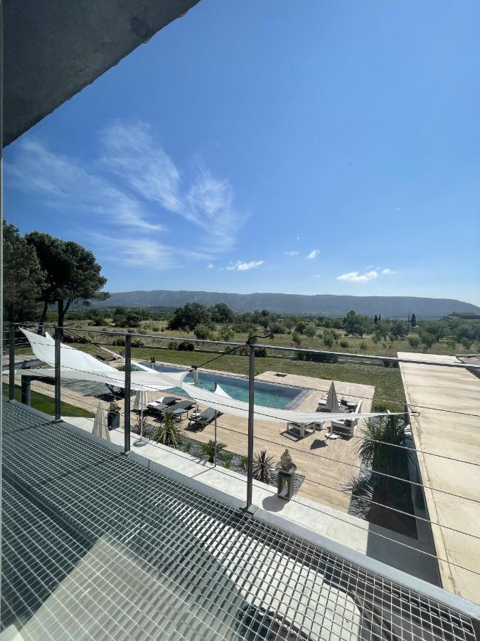 Les Pins Du Luberon Bed and Breakfast Coustellet Εξωτερικό φωτογραφία