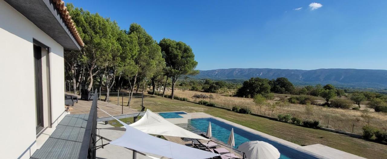 Les Pins Du Luberon Bed and Breakfast Coustellet Εξωτερικό φωτογραφία